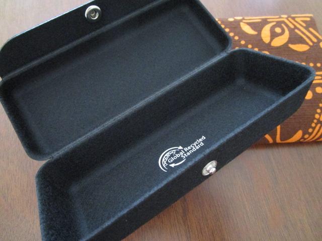 OWNDAYS yʃKlP[X  Xibv{^ ̎ʐ^7