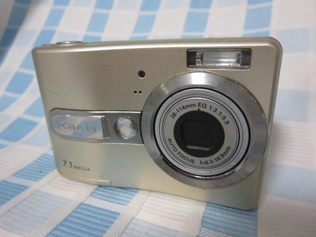 SANYO RfW DSC-S75 WN ̎ʐ^1