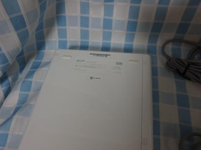 Wii U }IJ[g8 Zbg  32GB ɗVׂZbg+XvgD[ mς ̎ʐ^7