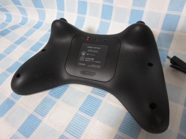 �C�V�� WiiU Pro�R���g���[���[ �N�� WUP-005 ����m�F�� A �[�d�R�[�h�t �̎ʐ^4