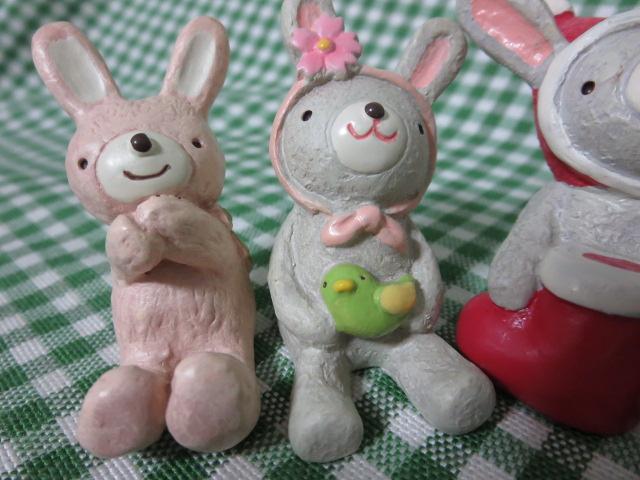 �E�T�M�̃L�����N�^�[�t�B�M���A 5��Z�b�g 4cm �̎ʐ^2