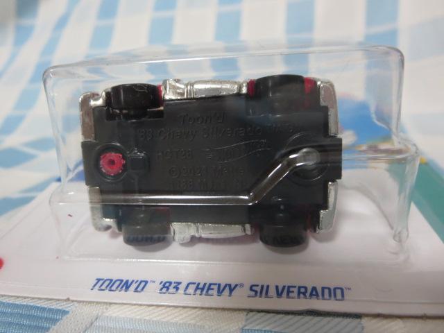Hot Wheels zbgEB[ TOON'D '83 CHEVY SILVERADO  HCX11-M7C5 ̎ʐ^5