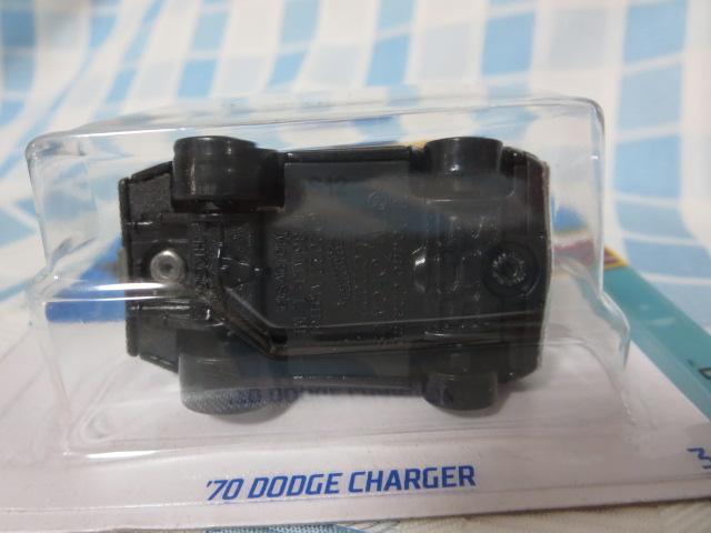Hot Wheels zbgEB[ '70 DODGE CHARGER TOONED HNK32-N910H ̎ʐ^5