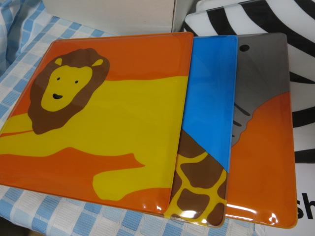 xlbZ Worldwide Kids[hChLbY Touch the animals^b`UAj}Y ̒PJ[hƃNbV}bgZbg ̎ʐ^4