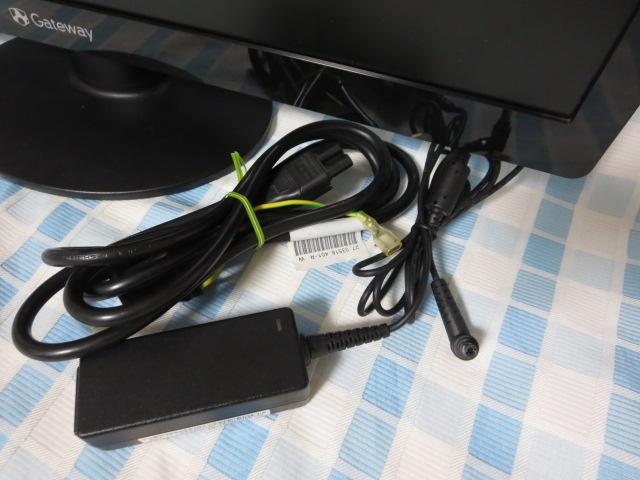 Gateway 23.0�C���`���C�h�t���f�B�X�v���C FHX2303L/TFT/1920x1080/VGA,DVI,HDMI �̎ʐ^2