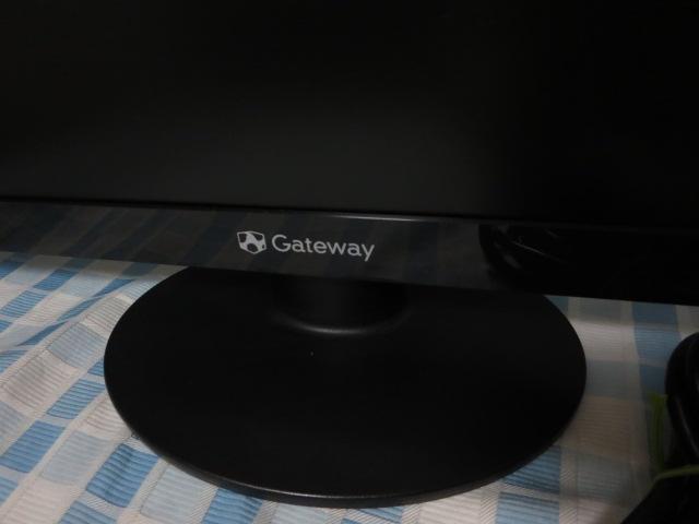 Gateway 23.0�C���`���C�h�t���f�B�X�v���C FHX2303L/TFT/1920x1080/VGA,DVI,HDMI �̎ʐ^3