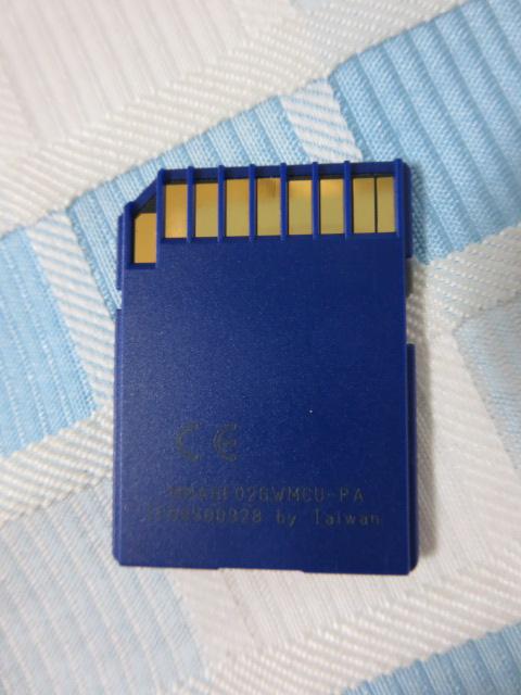 Lexar SD[J[h 2GB ̎ʐ^2